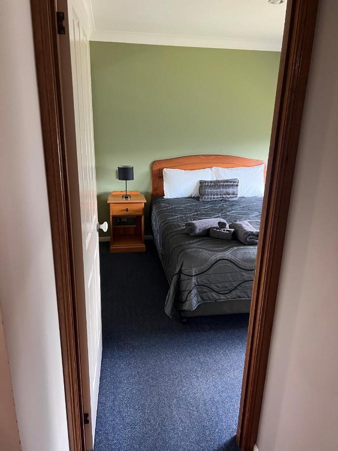 Asters On James Motor Inn Toowoomba Ngoại thất bức ảnh